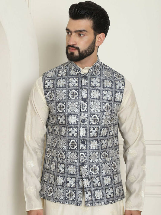 Men’s Embroidered Nehru Jacket – Traditional Elegance
