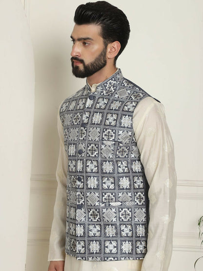 Men’s Embroidered Nehru Jacket – Traditional Elegance