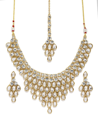 Buy Women Gold-Toned Traditional Jewellery Set Online | Indiaista