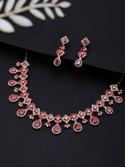 Buy Women’s Gold-Plated Emerald Stone Jewellery Set | Indiaista