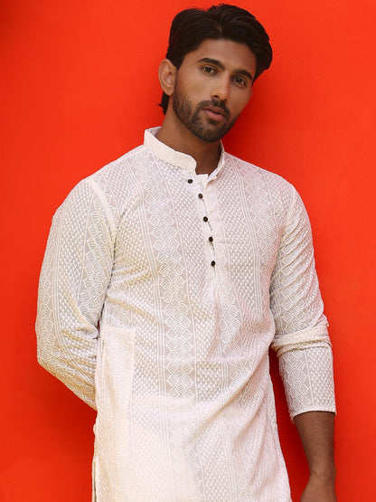 Men’s White Geometric Chikankari Kurta – Pure Cotton, Mandarin Collar