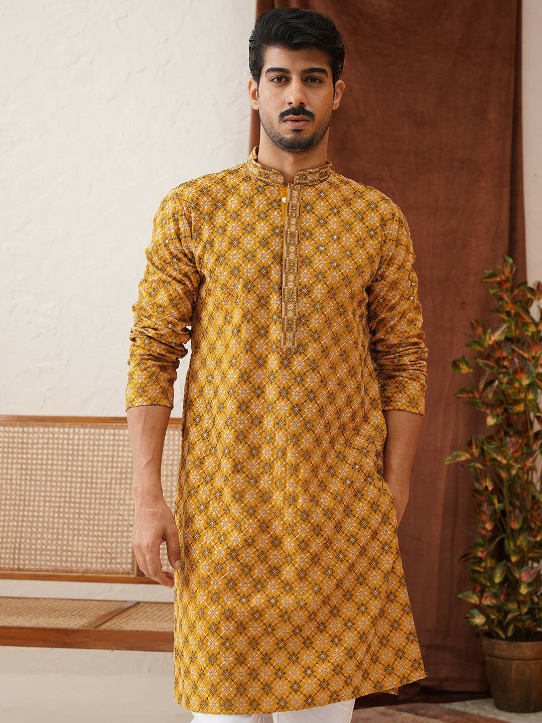 Men’s Yellow Geometric Sequinned Kurta – Viscose Rayon, Mandarin Collar
