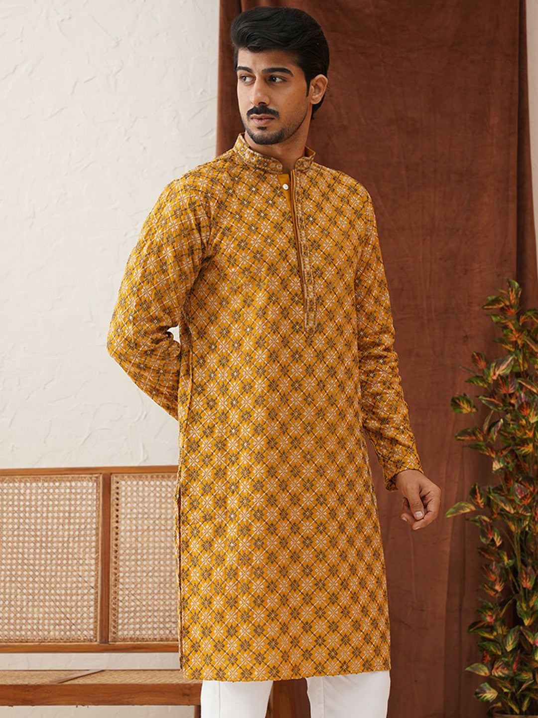 Men’s Yellow Geometric Sequinned Kurta – Viscose Rayon, Mandarin Collar