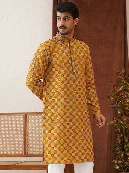 Men’s Yellow Geometric Sequinned Kurta – Viscose Rayon, Mandarin Collar
