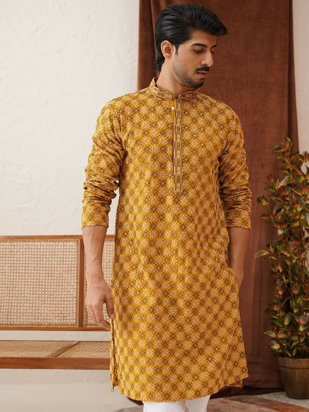 Men’s Yellow Geometric Sequinned Kurta – Viscose Rayon, Mandarin Collar