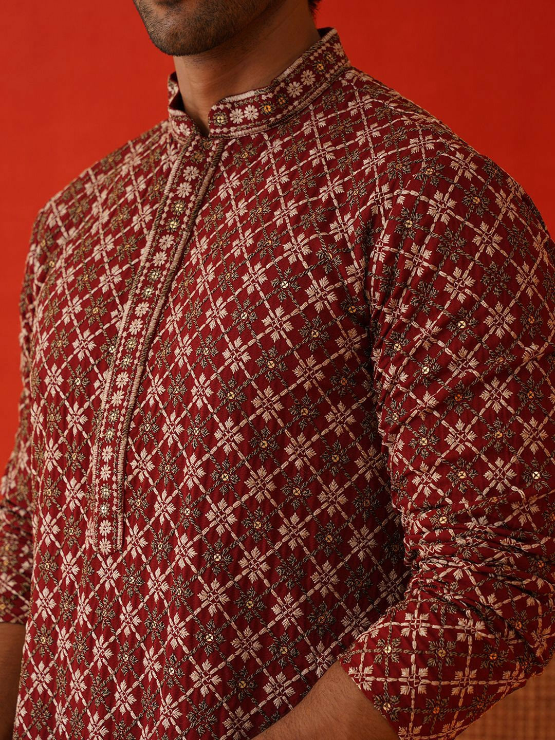 Men’s Maroon Geometric Sequinned Kurta – Viscose Rayon, Mandarin Collar