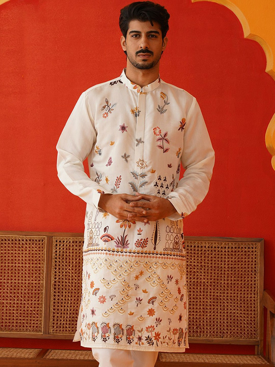 Men’s White Floral Chikankari Kurta – Silk-Blend, Mandarin Collar