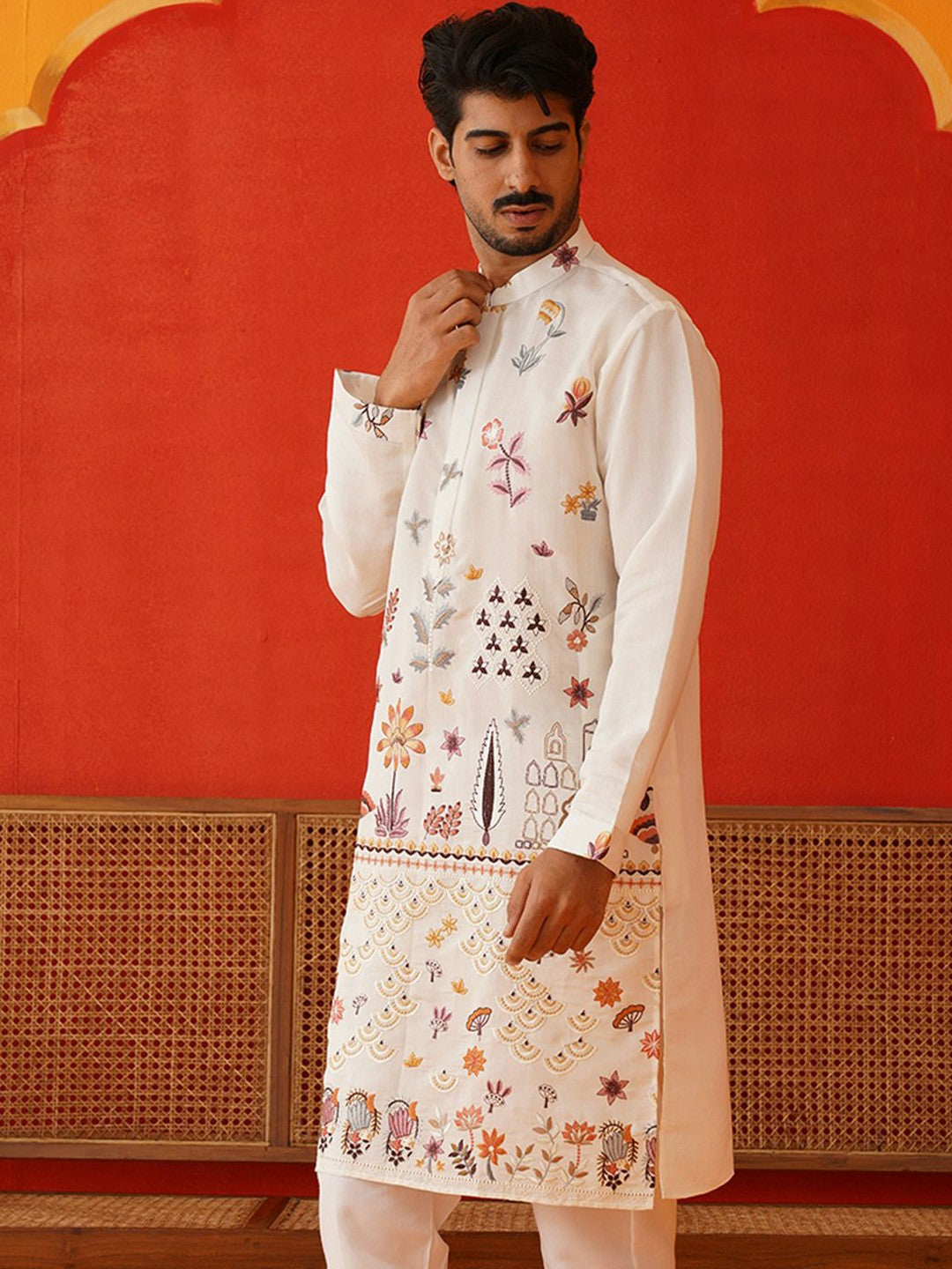 Men’s White Floral Chikankari Kurta – Silk-Blend, Mandarin Collar