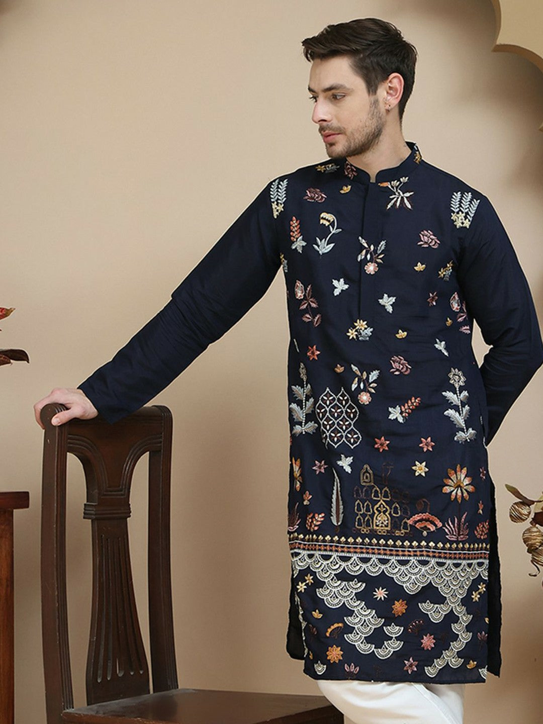 Men’s Navy Blue & Grey Floral Chikankari Kurta – Silk-Cotton Blend, Mandarin Collar