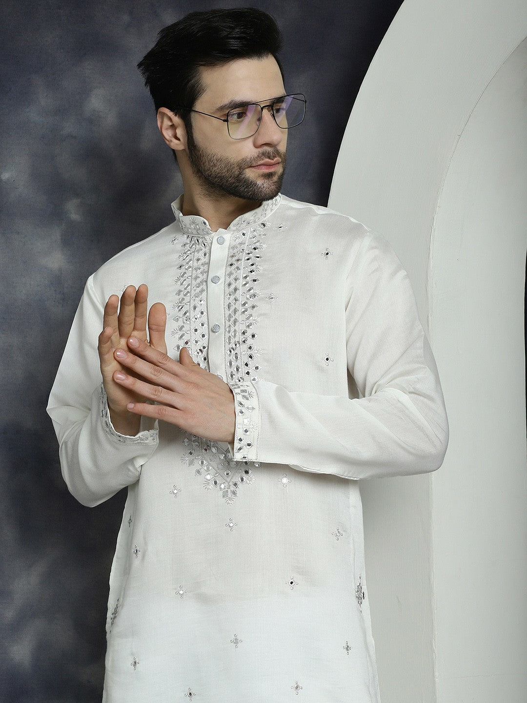 Men’s White Abstract Embroidered Cotton Blend Kurta with Shirt Collar | indiaista