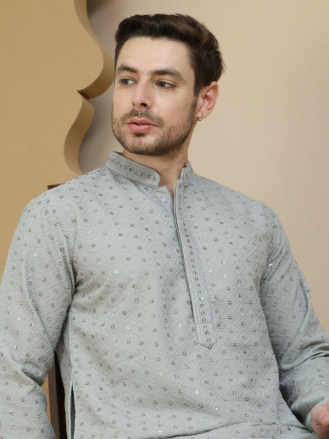 Men’s Grey Geometric Embroidered Kurta – Sequinned with Mandarin Collar
