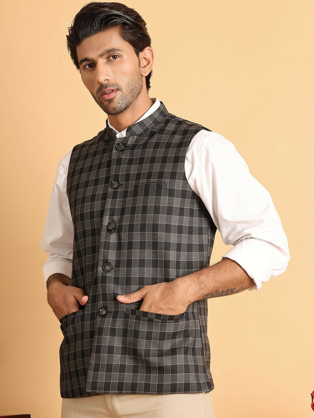 Men’s Grey & Black Checked Cotton Nehru Vest – Classic Ethnic Layer