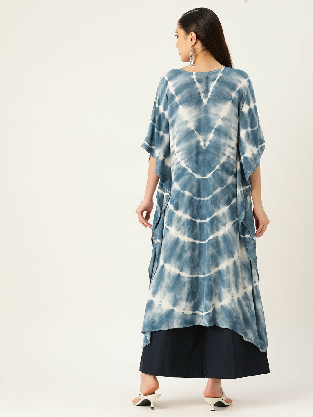 Blue & White Bandhani Dyed Kaftan for Women – Crepe Fabric, Flared Sleeves, Calf Length | Indiaista