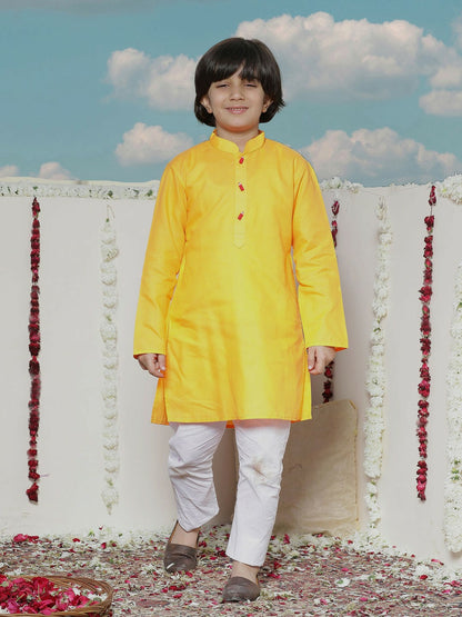 Buy Boys Kurta Sets Online – Stylish Ethnic Wear for Kids | Indiaista