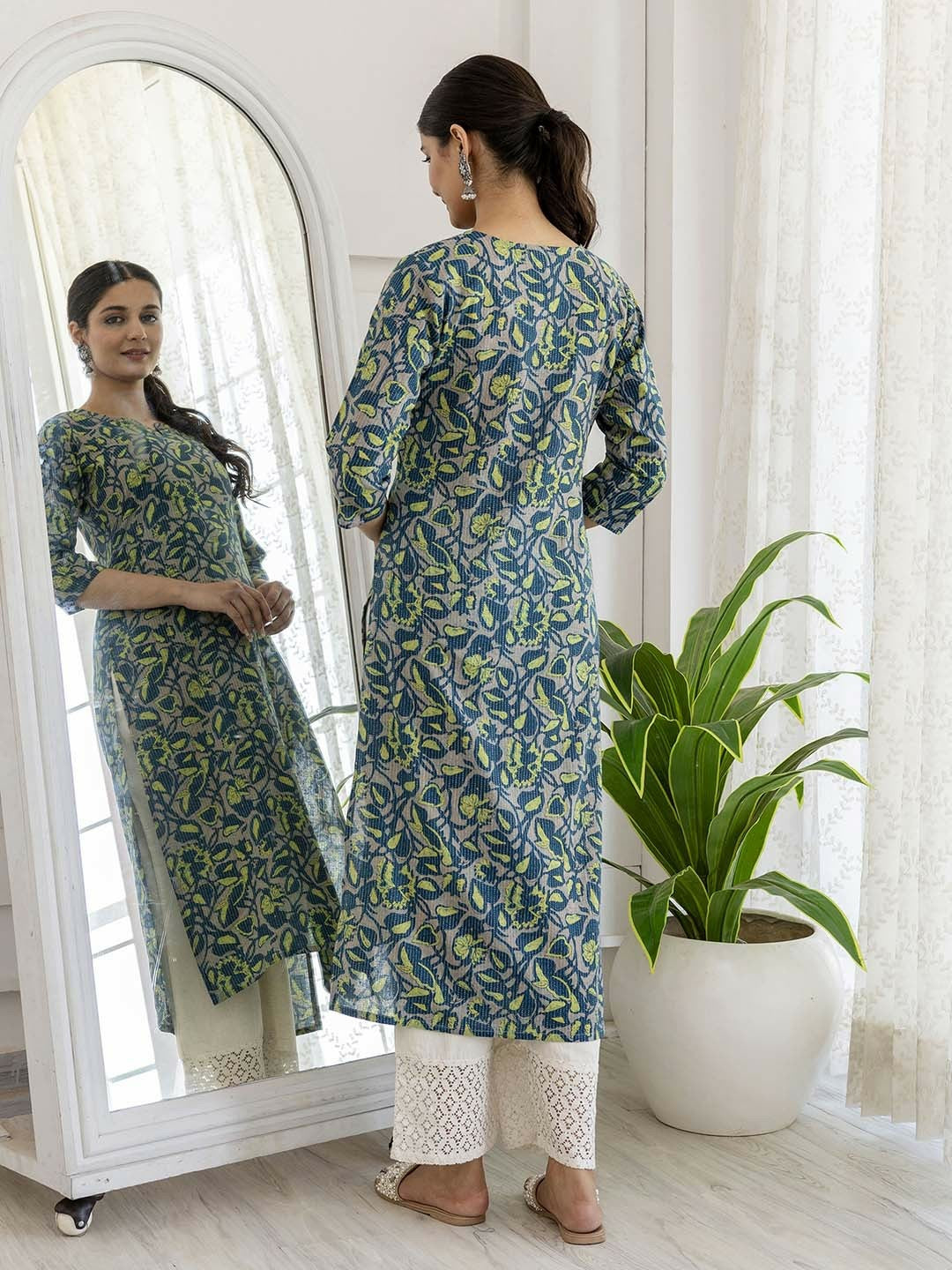 Ethnic Motifs Printed Green & Blue Cotton Straight Kurta - Notched Neck, Three-Quarter Sleeves | IndiaIsta