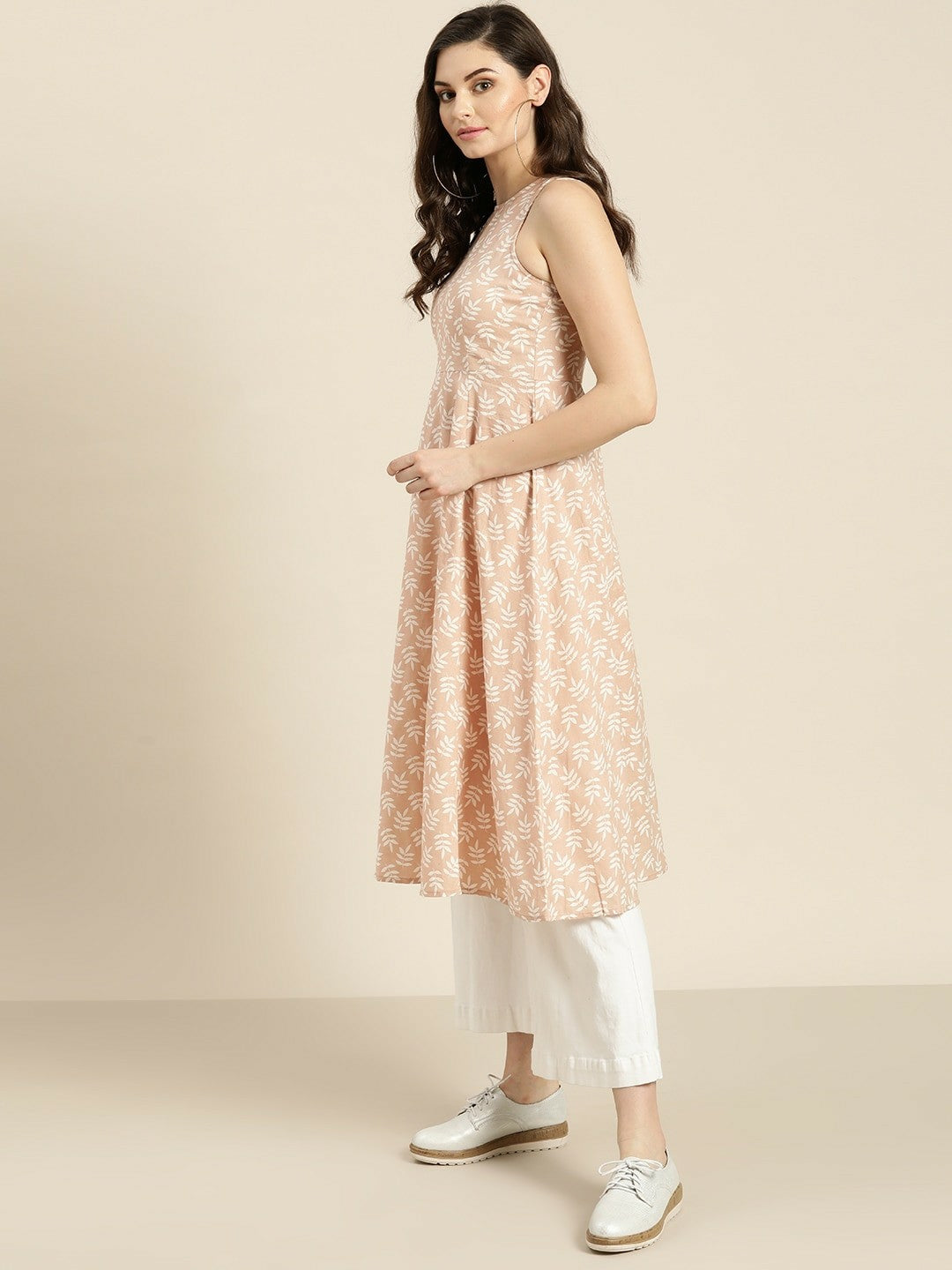 Bollywood-Inspired Peach & White Printed A-Line Kurta for Women – Indian & Pakistani Ethnic Wear for Diwali & Eid | Indiaista