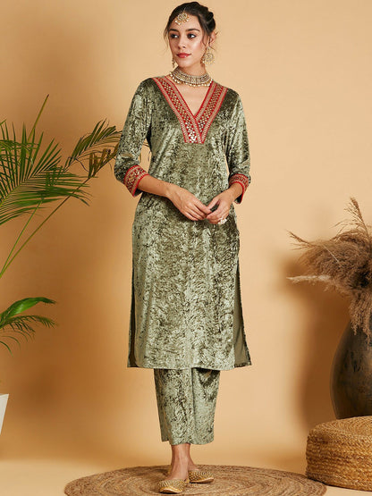 Olive Green Velvet Straight Kurta for Women – Bollywood Ethnic Wear for Diwali & Eid | Indiaista