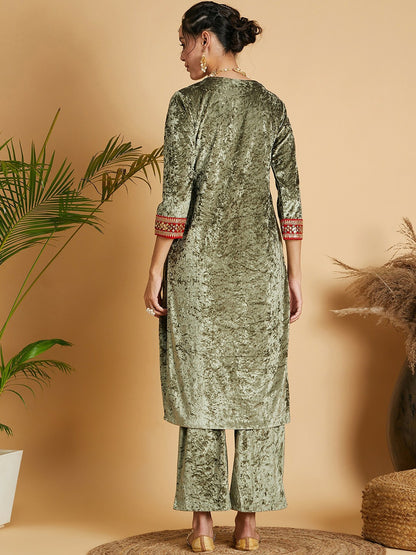 Olive Green Velvet Straight Kurta for Women – Bollywood Ethnic Wear for Diwali & Eid | Indiaista