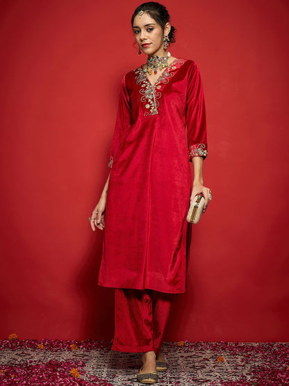 Red Embroidered Velvet Kurta for Women – Bollywood Eid Indian Pakistani Ethnic Wear | Indiaista