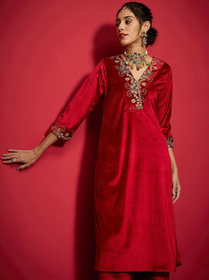 Red Embroidered Velvet Kurta for Women – Bollywood Eid Indian Pakistani Ethnic Wear | Indiaista