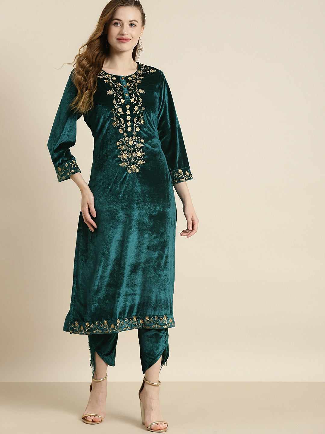 Bollywood Eid Indian Pakistani Velvet Kurta for Women – Teal & Gold Embroidered Ethnic Wear | Indiaista