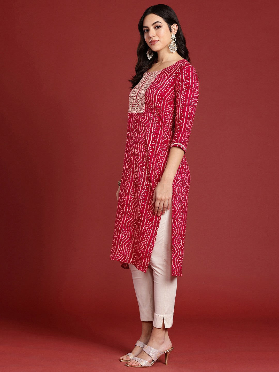 Buy Pink Bandhani Printed Thread Work Women's Kurta | Indiaista