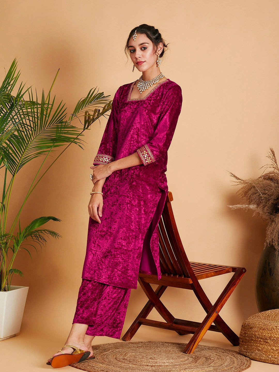 Fuchsia Sequinned Velvet Straight Kurta for Women - Stylish Ethnic Wear | Indiaista