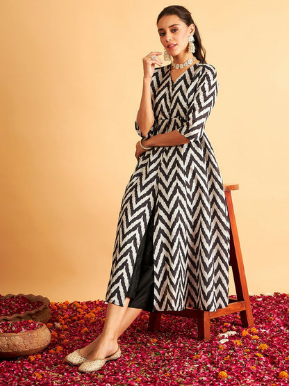 Women’s Black & White Chevron Printed Anarkali Kurta - Stylish V-Neck, High-Slit Design | IndiaIsta