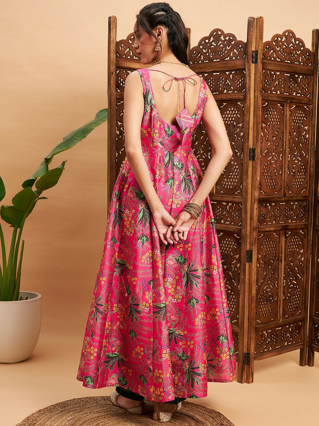 Pink & Green Floral Printed Sweetheart Neck Anarkali Kurta - Stylish Indian Women’s Kurtas | Indiaista