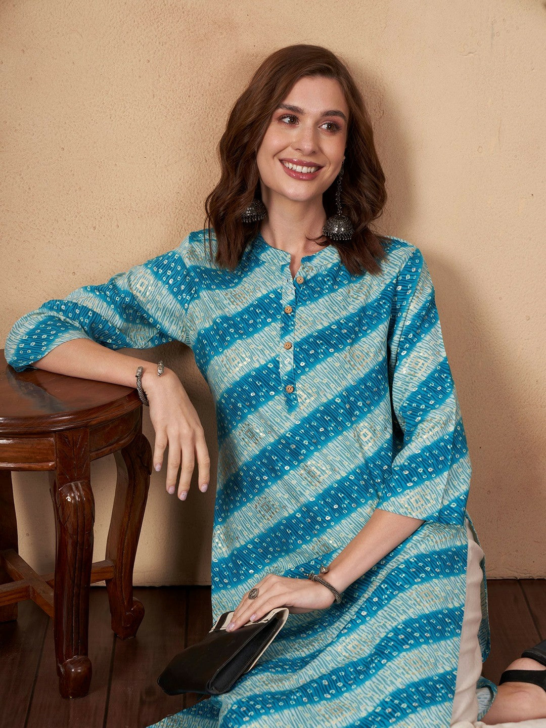 Buy Blue & White Bandhani Printed Straight Kurta for Women | IndiaIsta