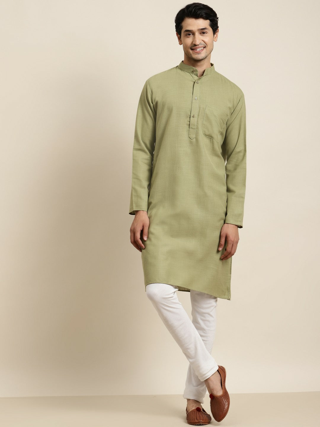 Men’s Green Solid Kurta with Mandarin Collar – Cotton Knee-Length Traditional Kurta | Indiaista