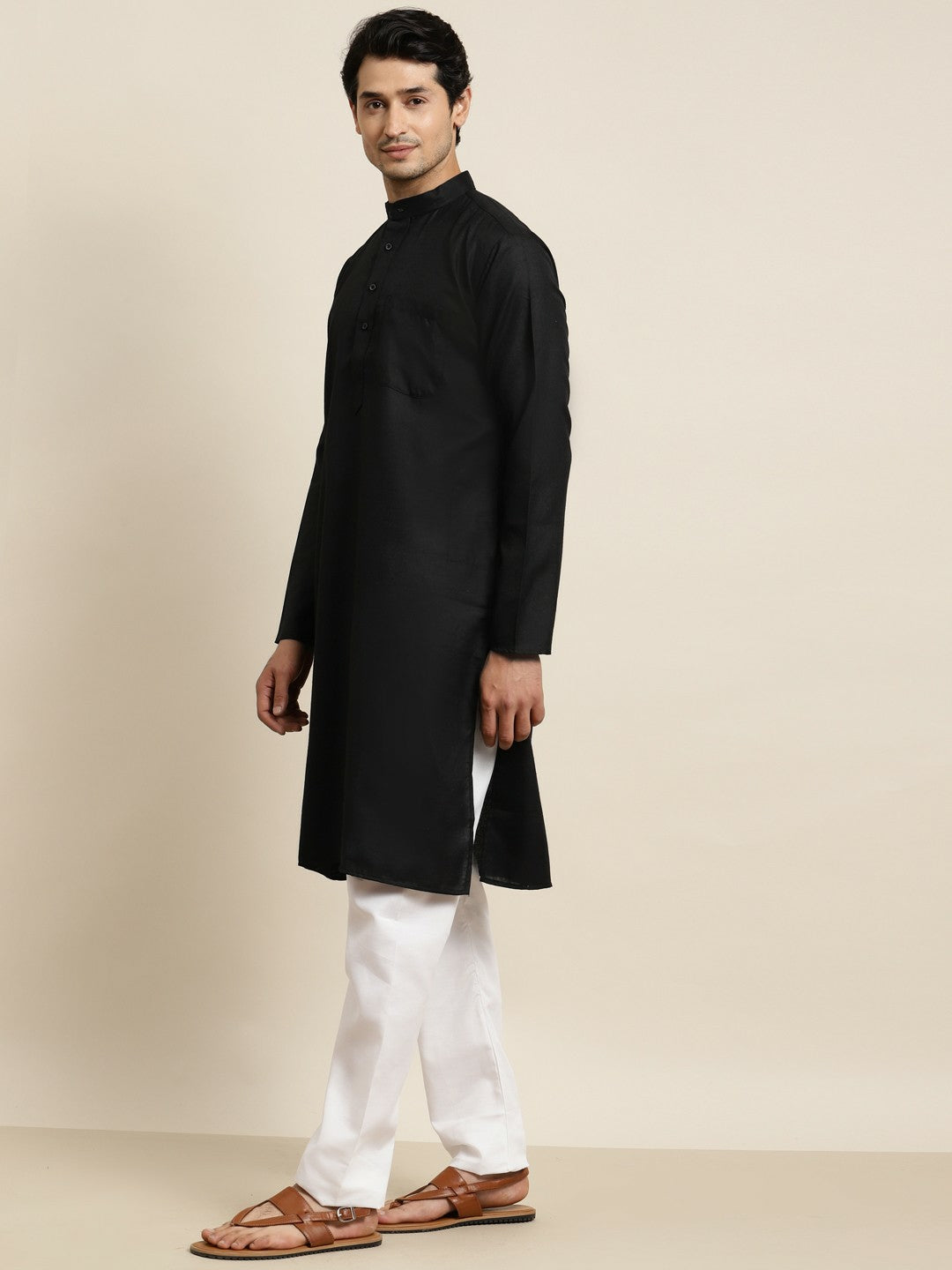 Men’s Black Mandarin Collar Kurta – Solid Cotton, Knee-Length, Regular Fit | Indiaista