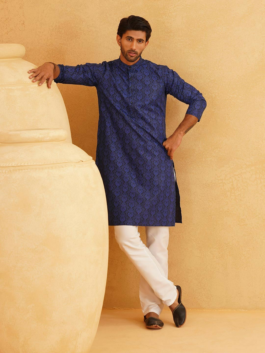 Men’s Navy Blue & White Ethnic Motifs Printed Kurta – Cotton Linen, Mandarin Collar, Knee Length | Indiaista