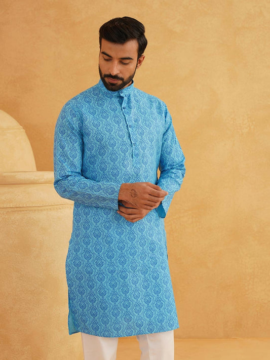 Men’s Blue & White Ethnic Motifs Printed Cotton Linen Kurta – Mandarin Collar, Knee-Length | Indiaista