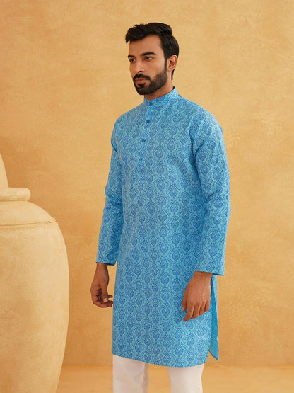 Men’s Blue & White Ethnic Motifs Printed Cotton Linen Kurta – Mandarin Collar, Knee-Length | Indiaista