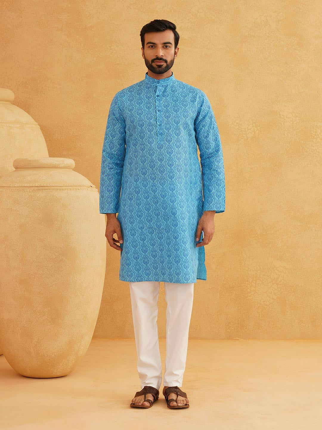 Men’s Blue & White Ethnic Motifs Printed Cotton Linen Kurta – Mandarin Collar, Knee-Length | Indiaista