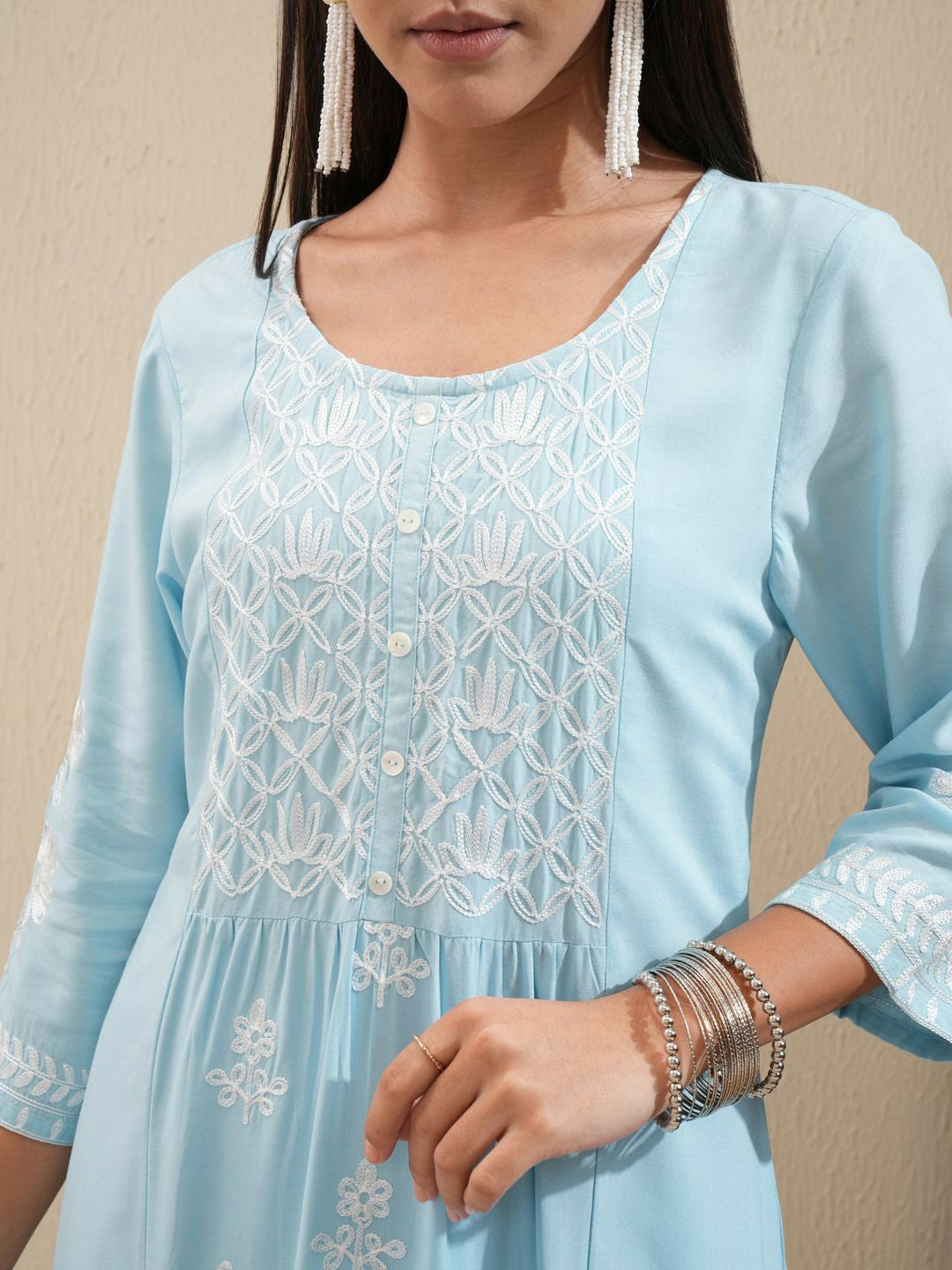 Blue Floral Embroidered Kurta Set for Women – Round Neck, Thread Work, with Palazzo | Indiaista