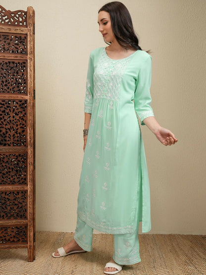 Green Floral Embroidered Kurta Set for Women – Thread Work Kurta with Trousers | Indiaista