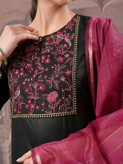 Black Yoke Design Floral Kurta with Trouser & Dupatta for Women - Stylish Ethnic Set | Indiaista