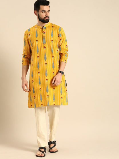 Buy Men’s Mustard Yellow & Off-White Printed Cotton Kurta Set with Trousers – Indiaista