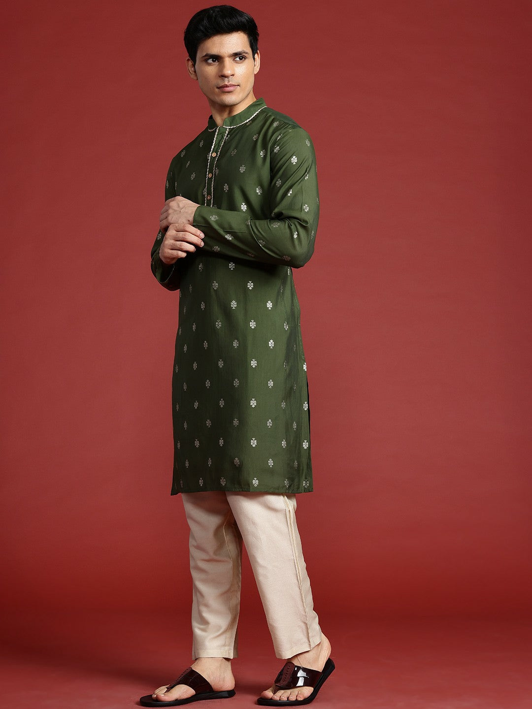 Buy Green Ethnic Motifs Printed Kurta Set for Men – Thread Work Design | Indiaista