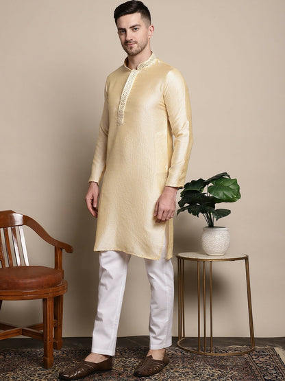 Buy Gold-Toned Woven Design Regular Kurta Set with Pyjamas Online – Indiaista