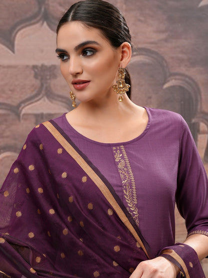 Women’s Purple Embroidered Straight Kurta Set with Trouser & Dupatta – Stylish Ethnic Wear | Indiaista