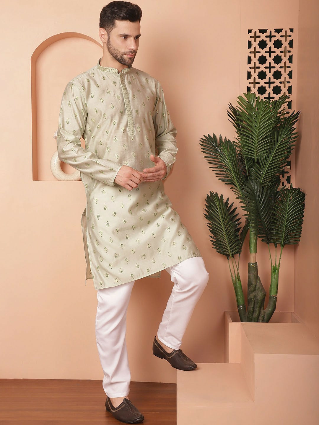 Buy Green Floral Printed Kurta Set for Men – Stylish & Comfortable | Indiaista