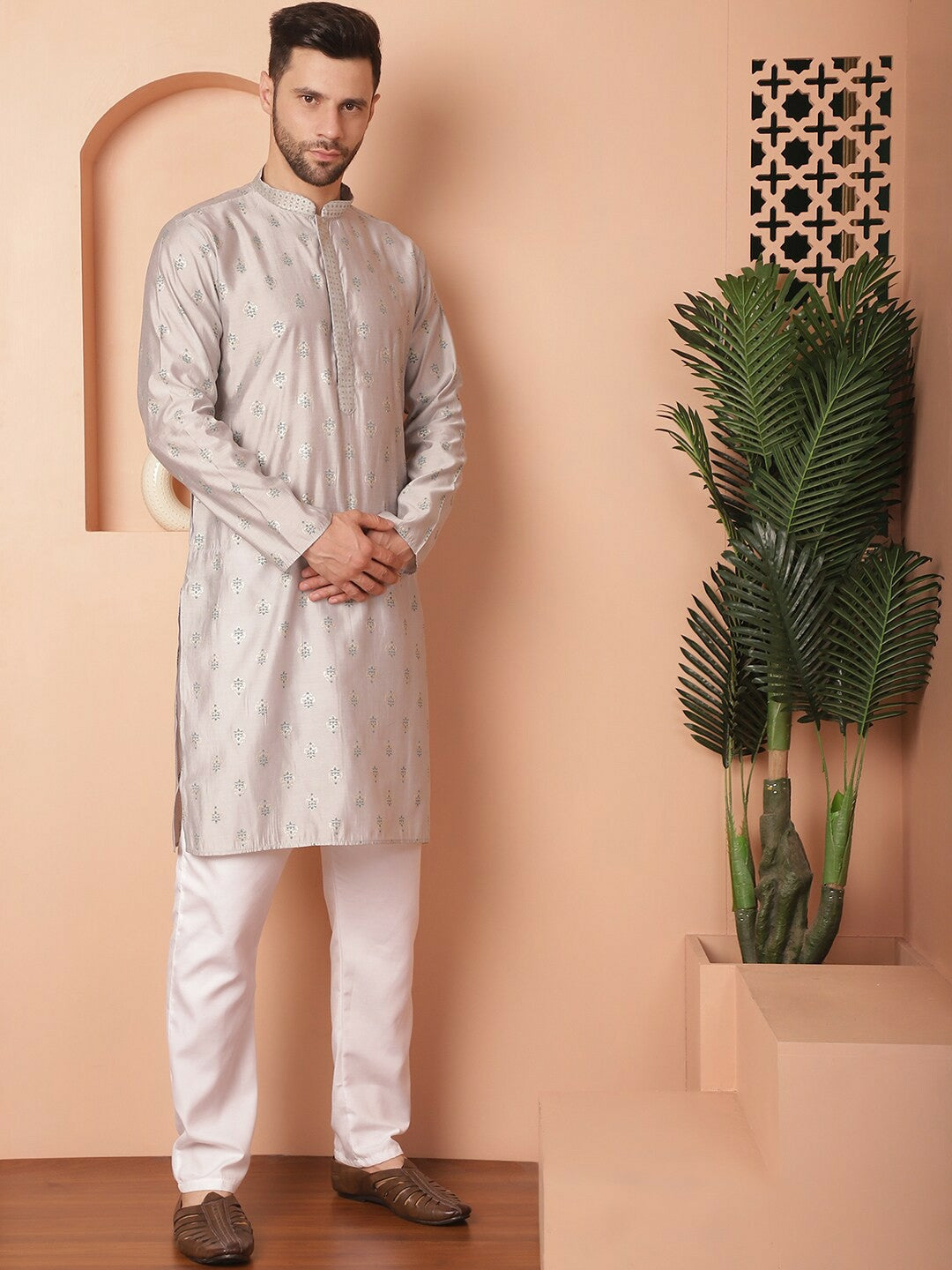 Buy Floral Printed Mandarin Collar Kurta with Pyjamas – Grey Kurta Set for Men | Indiaista