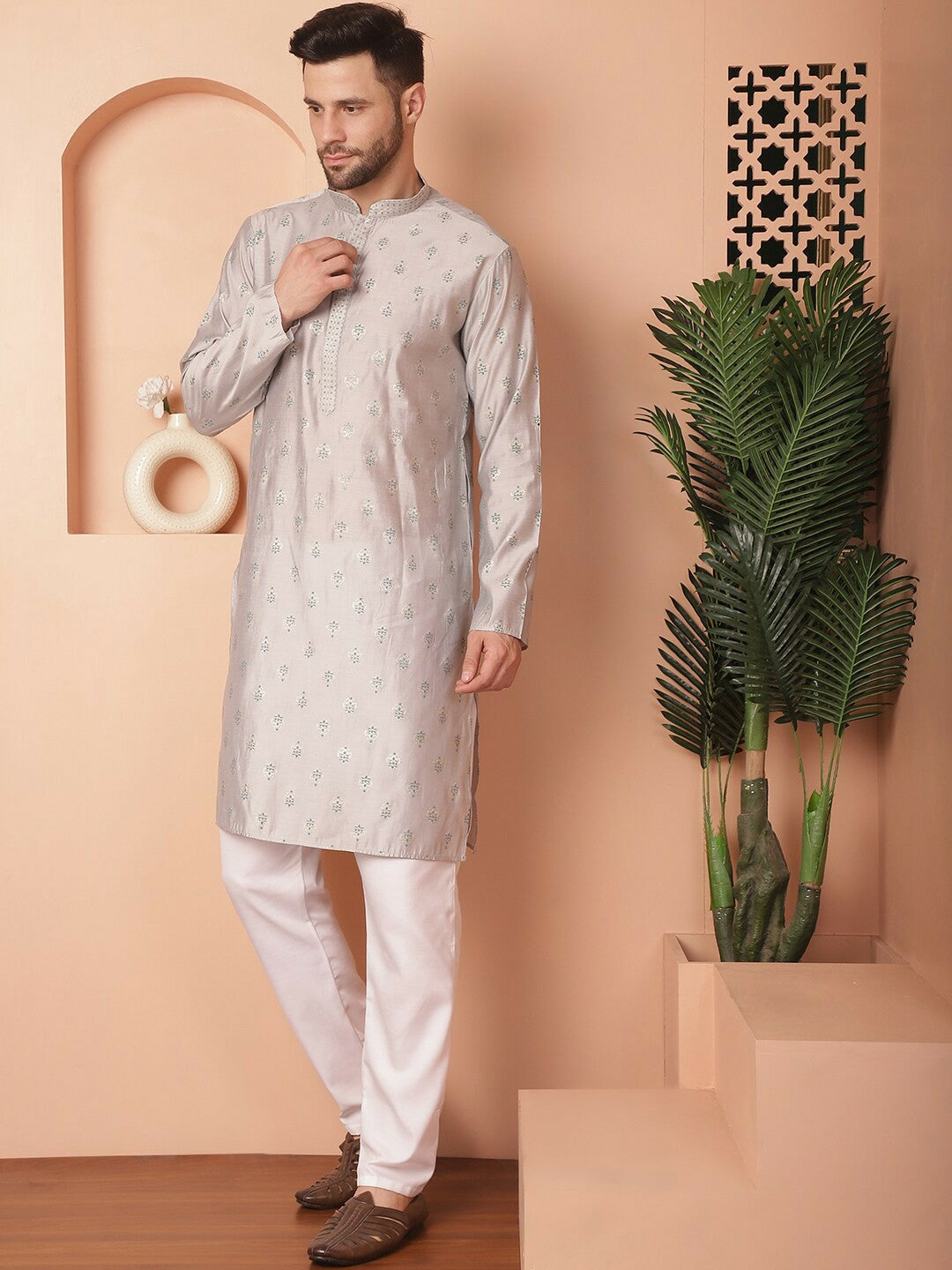 Buy Floral Printed Mandarin Collar Kurta with Pyjamas – Grey Kurta Set for Men | Indiaista