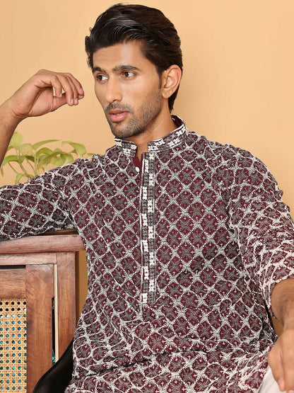 Buy Men's Floral Embroidered Purple Kurta Set with Pyjamas – Indiaista