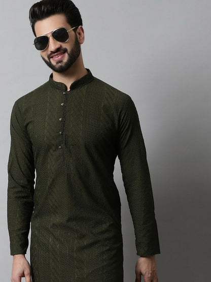 Men’s Embroidered Chikankari Cotton Kurta with Churidar – Ethnic Classic
