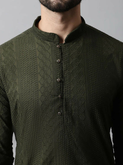 Men’s Embroidered Chikankari Cotton Kurta with Churidar – Ethnic Classic