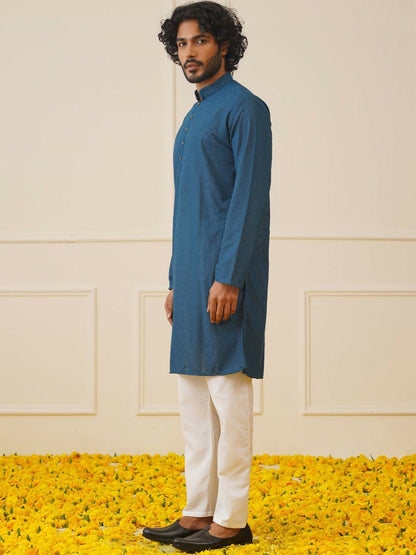 Men’s Embroidered Chikankari Pure Cotton Kurta with Pyjamas – Elegant Traditional Wear